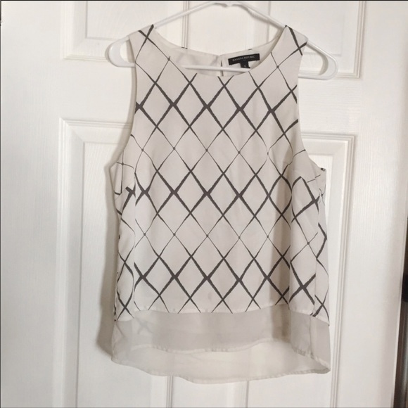 Banana Republic Tops - Banana Republic White and Navy Blouse